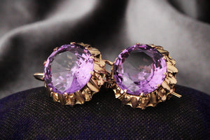 VINTAGE c1940/50’s SYNTHETIC COLOUR CHANGE SAPPHIRE EARRINGS 9ct GOLD