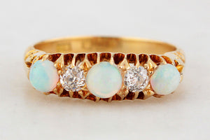 ANTIQUE EDWARDIAN OPAL & DIAMOND RING 18ct GOLD