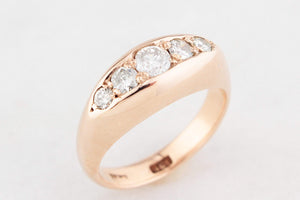 ANTIQUE .86ct FIVE STONE DIAMOND RING 18ct GOLD