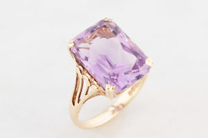 MID-CENTURY 1967 6.70ct AMETHYST COCKTAIL RING 9ct GOLD