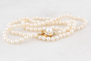 VINTAGE PEARL STRAND DIAMOND CLASP 14ct GOLD