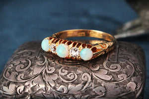 ANTIQUE EDWARDIAN OPAL & DIAMOND RING 18ct GOLD