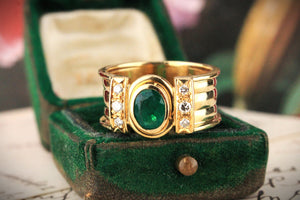 VINTAGE EMERALD & DIAMOND RING 18ct GOLD
