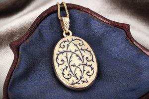 VINTAGE ENAMEL LOCKET 9ct GOLD