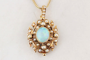 ANTIQUE EDWARDIAN c1900 OPAL AND SEED PEARL PENDANT WITH CHAIN 18ct GOLD