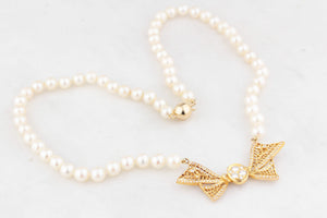 FRESHWATER PEARL & DIAMOND BOW NECKLACE 18ct GOLD