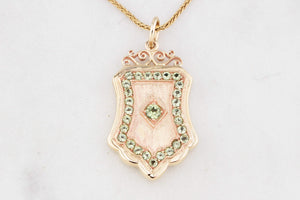 VINTAGE PERIDOT SHIELD PENDANT 9ct GOLD