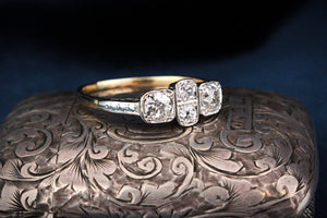 ANTIQUE ART DECO DIAMOND RING 18ct GOLD