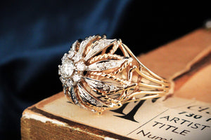 VINTAGE 1940’s .93CT DIAMOND BOMBE RING 14ct GOLD
