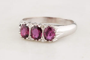 RETRO SAPPHIRE & DIAMOND HALF HOOP RING IN 18ct WHITE GOLD