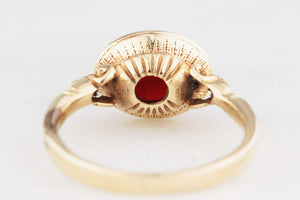 VICTORIAN STYLE PYROPE GARNET RING 9ct GOLD
