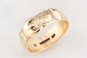 ANTIQUE EDWARDIAN 1902 FLORAL ETCHED BUCKLE RING 9ct GOLD