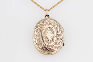 ANTIQUE EDWARDIAN ETCHED ENAMEL LOCKET 9ct GOLD