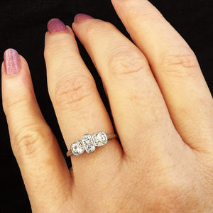 ANTIQUE ART DECO DIAMOND RING 18ct GOLD