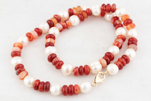 BESPOKE SEMI-BAROQUE PEARLS & AGATE NECKLACE 9ct GOLD