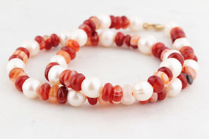 BESPOKE SEMI-BAROQUE PEARLS & AGATE NECKLACE 9ct GOLD