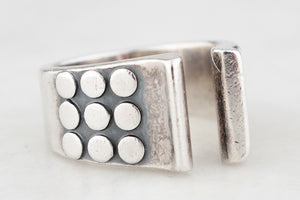 MID-CENTURY SCANDI STERLING SILVER RING