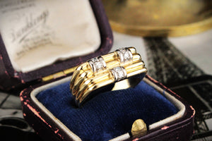 VINTAGE c1950's DIAMOND RING IN 18ct GOLD