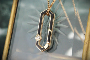 CONTEMPORARY BLACK ENAMEL & DIAMOND CHARM BALE/EXTENDER 14ct GOLD