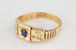 ANTIQUE VICTORIAN c1860 SAPPHIRE & DIAMOND RING IN 18ct GOLD