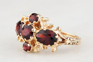 MID-CENTURY 1973 GARNET RING 9ct GOLD