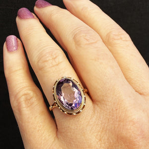 VINTAGE 1968 AMETHYST COCKTAIL RING 9ct GOLD