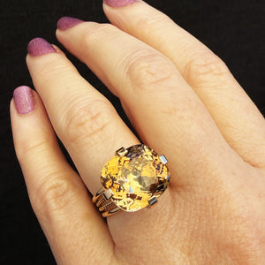 VINTAGE 17ct IMPERIAL TOPAZ COCKTAIL RING 14ct GOLD