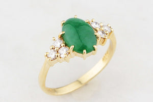 RETRO 1980’s JADE & DIAMOND RING 18ct GOLD