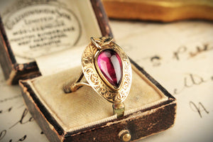 ANTIQUE VICTORIAN GARNET c1860 MOURNING RING 9ct GOLD