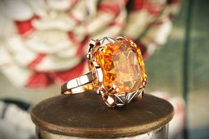 VINTAGE c1950 12.40ct CITRINE COCKTAIL RING 18ct GOLD