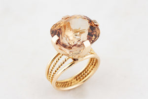 VINTAGE 17ct IMPERIAL TOPAZ COCKTAIL RING 14ct GOLD