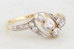 ART DECO c1920 DIAMOND RING 18ct GOLD