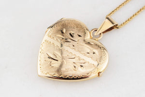 VINTAGE ETCHED HEART LOCKET 9ct GOLD