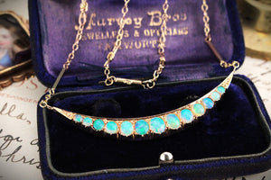 ANTIQUE EDWARDIAN OPAL CRESCENT MOON NECKLACE 15ct GOLD