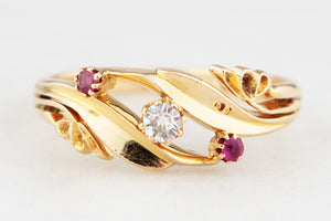 ANTIQUE ART NOUVEAU RUBY & DIAMOND RING 18ct GOLD