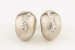 VINTAGE DOME DIAMOND EARRINGS 18ct WHITE GOLD