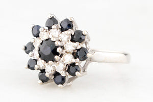 RETRO SAPPHIRE & DIAMOND CLUSTER RING 18ct WHITE GOLD