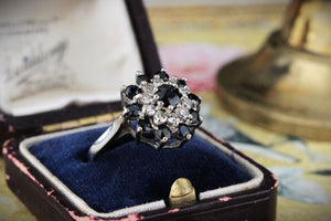RETRO SAPPHIRE & DIAMOND CLUSTER RING 18ct WHITE GOLD