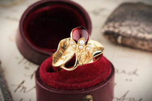 VINTAGE c1930 GARNET & SEED PEARL RING 18ct GOLD