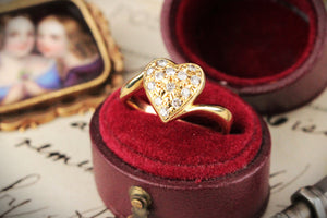 VINTAGE DIAMOND HEART RING 18ct YELLOW GOLD