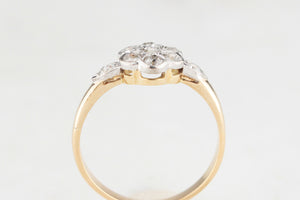 ANTIQUE c1920 .40ct DIAMOND DAISY RING IN 18ct GOLD