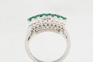 VINTAGE EMERALD & DIAMOND RING PLATINUM