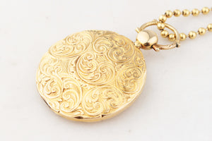 ANTIQUE LATE VICTORIAN ENGRAVED PHOTO LOCKET 15ct GOLD