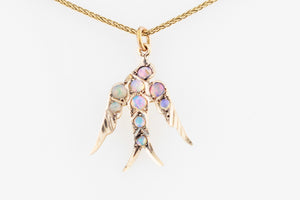 ANTIQUE AUSTRALIAN OPAL DOVE PENDANT BY WILLIS & CO 9ct GOLD