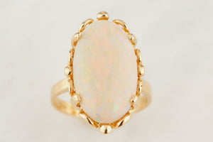 VINTAGE c1960/70 SOLID OPAL RING 9ct GOLD