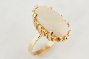 VINTAGE c1960/70 SOLID OPAL RING 9ct GOLD