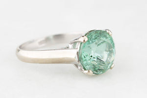 VINTAGE 3ct GREEN TOURMALINE RING IN 14ct GOLD