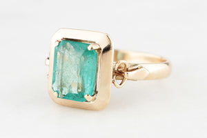 VINTAGE EMERALD RING 18ct GOLD