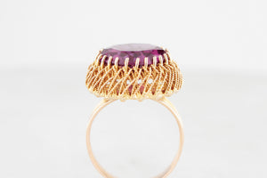 MID-CENTURY COLOUR CHANGE CORUNDUM COCKTAIL RING 14ct GOLD