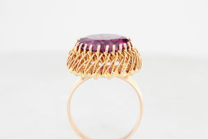 MID-CENTURY COLOUR CHANGE CORUNDUM COCKTAIL RING 14ct GOLD